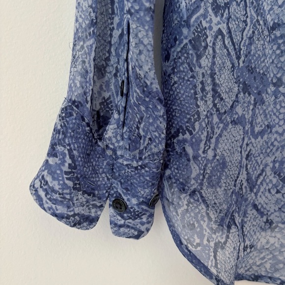 Equipment Snake Print Silk Shirt XS Blue Button Front - Picture 5 of 9